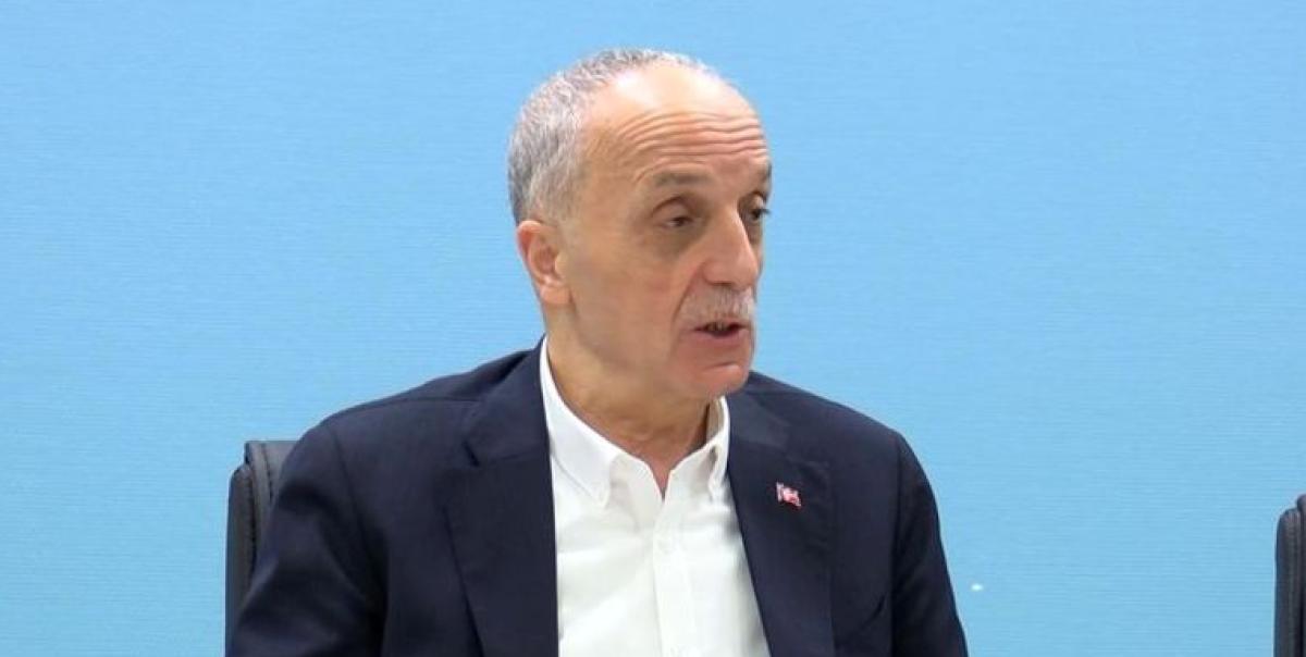 TÜRK-İŞ Başkanı Atalay: Asgari Ücretin Enflasyona Etkisi Yok, İşte Sebepleri! 2 turk-is-baskani-atalay-asgari-ucretin-enflasyona-etkisi-yok-iste-sebepleri-DjKMweme.jpg