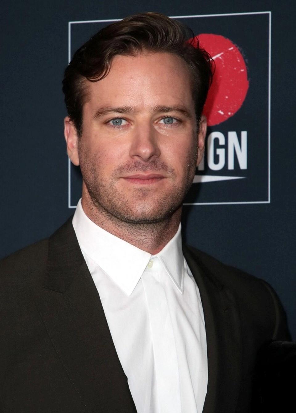 Armie Hammer'ın Yeni Projesi Açıklandı: Sinema Dünyasını Sarsacak Detaylar! 1 Armie Hammer'ın Dönüşü: Skandalların Ardından Yeni Bir Başlangıç