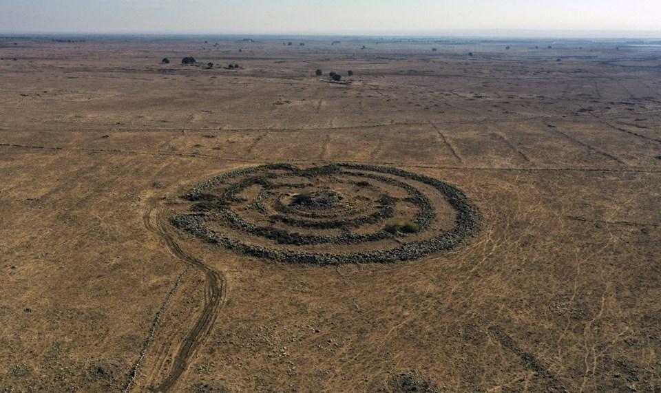 Doğu’nun Stonehenge’i Gerçekten Ne Amaçla İnşa Edildi? Hayalet Çarkı'nın Gizemini Keşfedin! 1 Rujm el-Hiri: Golan Tepeleri'nin Gizemli Megalit Yapısı