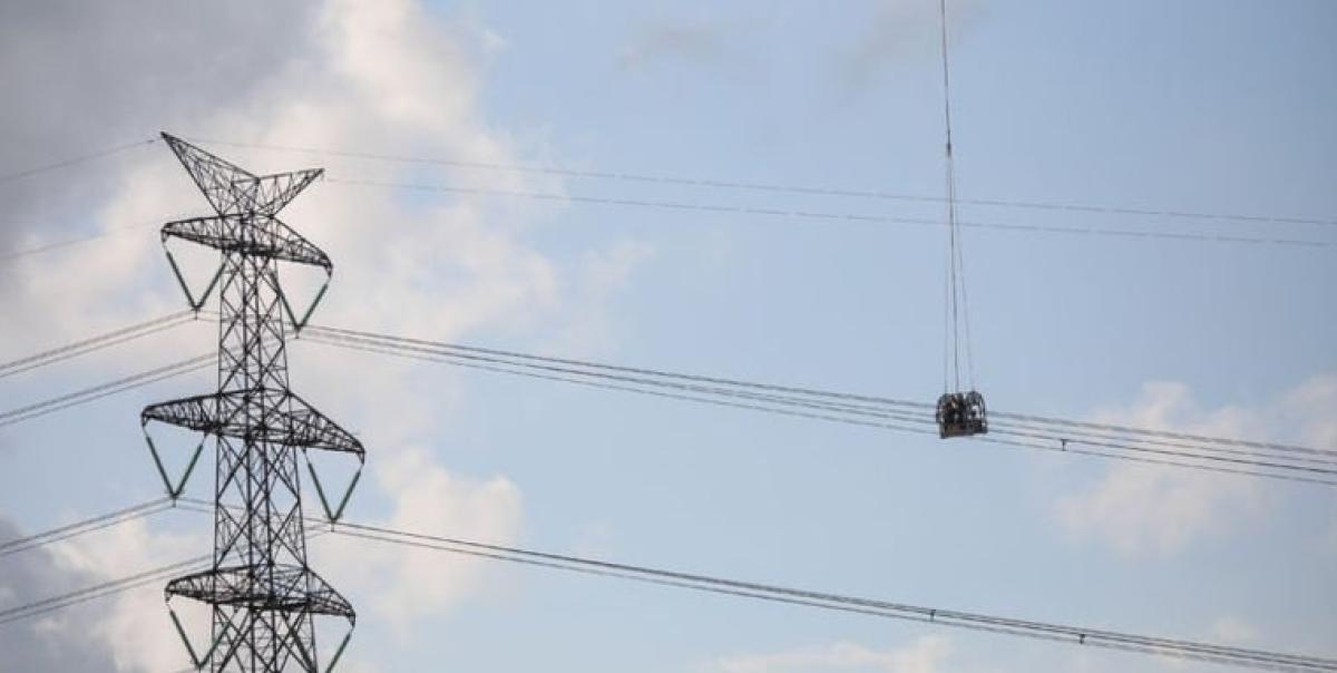 Elektrikte Tüketici Hizmetlerine Yönelik Yenilikçi Düzenlemeler 2 elektrikte-tuketici-hizmetlerine-yonelik-yenilikci-duzenlemeler-QVgsCVrw.jpg