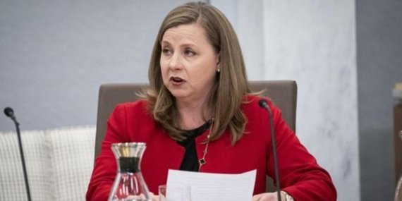 Fed Yetkilisi Bowman’dan Şok Açıklama: Enflasyon Tehlikesi Hala Kapıda!