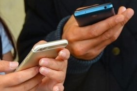 Küresel Akıllı Telefon Pazarında Büyüme Rüzgarı: Yüzde 4 ile 6 Arasında Heyecan Verici Beklentiler! 5 kuresel-akilli-telefon-pazarinda-buyume-ruzgari-yuzde-4-ile-6-arasinda-heyecan-verici-beklentiler-Nc8OHSxx.jpg