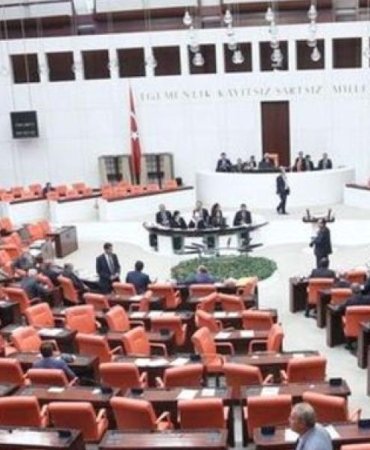 sok-gelismeler-ekonomi-ve-siyasette-buyuyen-firtina-7-ocak-2025-sKCUZEOF.jpg