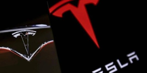 Tesla, ABD’de 240 Bin Aracıyla Büyük Bir Geri Çağırma Skandalına İmza Attı!