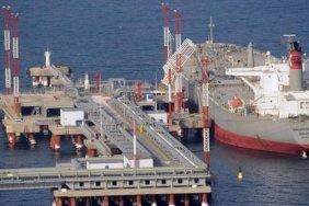 Trump'ın Etkisiyle Petrol Fiyatları Sarsıcı Dalgalanmalara Sahne Oluyor! 6 trumpin-etkisiyle-petrol-fiyatlari-sarsici-dalgalanmalara-sahne-oluyor-OMaaEyMz.jpg