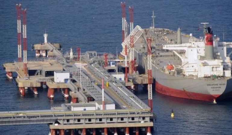 Trump'ın Etkisiyle Petrol Fiyatları Sarsıcı Dalgalanmalara Sahne Oluyor! 1 trumpin-etkisiyle-petrol-fiyatlari-sarsici-dalgalanmalara-sahne-oluyor-OMaaEyMz.jpg