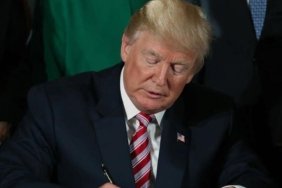 Trump'ın Kripto Para İmzası: Dijital Dünyayı Sarsacak Yeni Dönem Başlıyor! 3 trumpin-kripto-para-imzasi-dijital-dunyayi-sarsacak-yeni-donem-basliyor-FDQkS7YO.jpg