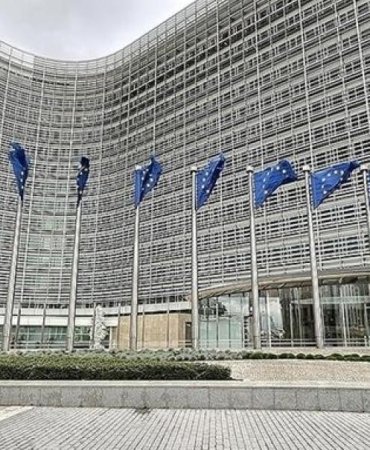 Belçika'da Şok: Rusya'nın 258 Milyar Euro'su Ortaya Çıktı! 5 belcikada-sok-rusyanin-258-milyar-eurosu-ortaya-cikti-4nsqxUiC.jpg