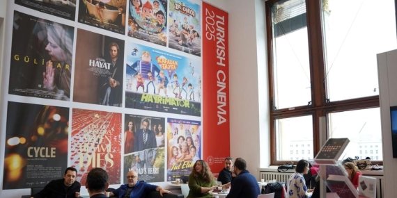 Berlin Film Festivali’nde Türkiye Standına Akın Eden Kalabalığın Arkasındaki Gizemler!