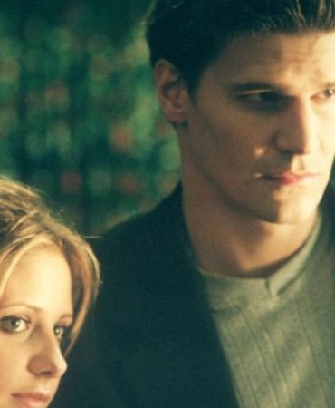 Buffy the Vampire Slayer: 22 Yıl Sonra Geri Dönüşüyle Hayranlarını Şaşkına Çeviren Destan! 2 buffy-the-vampire-slayer-22-yil-sonra-geri-donusuyle-hayranlarini-saskina-ceviren-destan-cNFYMxJX.jpg