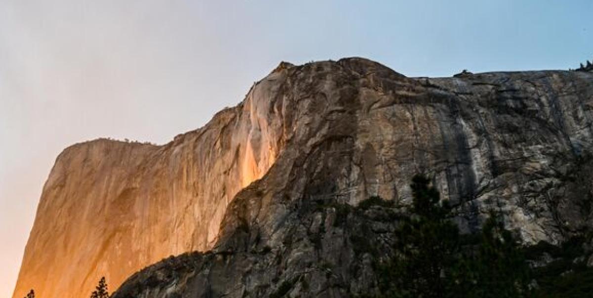 California'nın Gizli Hazinesi: Yılda Sadece Birkaç Gün Görülen Alev Şelalesi ile Büyüleyici Bir Yolculuk! 8 californianin-gizli-hazinesi-yilda-sadece-birkac-gun-gorulen-alev-selalesi-ile-buyuleyici-bir-yolculuk-pFBpOhwB.jpg