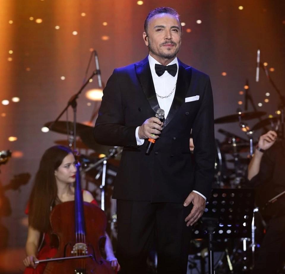 Cenk Erenden Sert Mesajlar: Ekmekle Oynayanlar Cezasız Kalmaz! 1 Cenk Eren'den Dikkat Çeken Açıklamalar