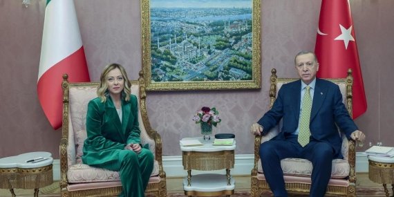 Cumhurbaşkanı Erdoğan ve İtalya Başbakanı Meloni: Tarihi Telefon Görüşmesi!