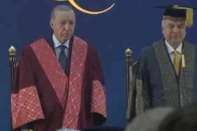 Cumhurbaşkanı Erdoğan'a Malezya'dan Onurlu Doktora Unvanı: Uluslararası Bir Başarı! 4 cumhurbaskani-erdogana-malezyadan-onurlu-doktora-unvani-uluslararasi-bir-basari-hbGB5M1K.jpg