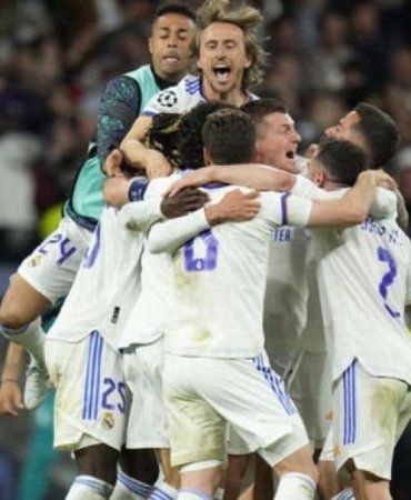 Deloitte'dan Şok Rapor: Futbol Para Ligi 2025'te Neler Olacak? 5 deloittedan-sok-rapor-futbol-para-ligi-2025te-neler-olacak-Vdw5pZNi.jpg