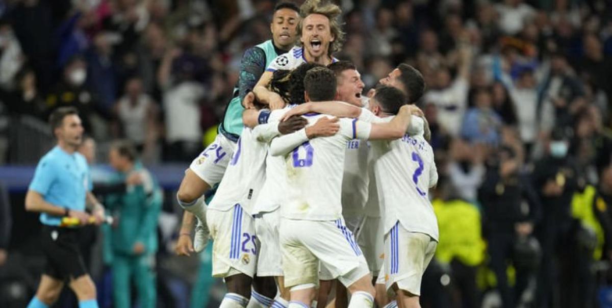Deloitte'dan Şok Rapor: Futbol Para Ligi 2025'te Neler Olacak? 2 deloittedan-sok-rapor-futbol-para-ligi-2025te-neler-olacak-Vdw5pZNi.jpg