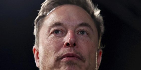 Elon Musk’tan Şok Açıklama: Savunma Harcamalarıyla ABD’yi İflasa Sürüklüyor!
