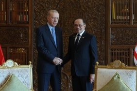 erdogandan-tarihi-adim-turkiye-malezya-ticaret-hacmini-10-milyar-dolara-ulastirdik-d9t21KbG.jpg