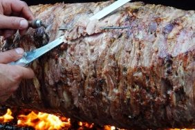 Erzurum'un UNESCO Gastronomi Şehri Olma Yolundaki Şaşırtıcı Sırları: Bu Lezzetler Sizi Büyüleyecek! 1 erzurumun-unesco-gastronomi-sehri-olma-yolundaki-sasirtici-sirlari-bu-lezzetler-sizi-buyuleyecek-ejfFckz3.jpg