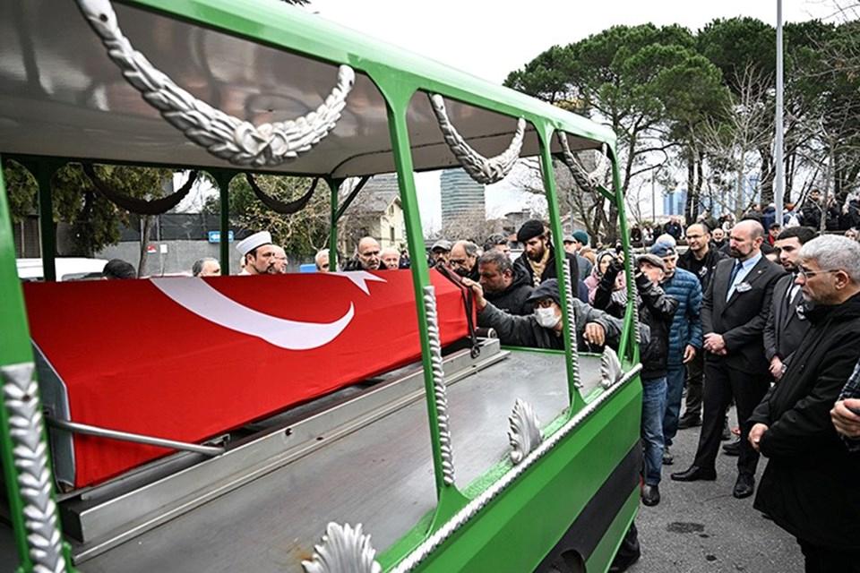Etem Çalışkan'ın Sonsuzluğa Uğurlanışı: Hayatının Ardında Bıraktığı İzler ve Unutulmaz Anılar! 3 Etem Çalışkan'ın Sonsuzluğa Uğurlanışı: Hayatının Ardında Bıraktığı İzler ve Unutulmaz Anılar!