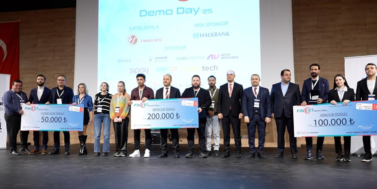 Finext Fintek Hızlandırma Programı Yatırımcı Günü ile Tamamlandı 2 finext-fintek-hizlandirma-programi-yatirimci-gunu-ile-tamamlandi-IFPJ9XU1.jpg