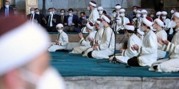 Fransa’da İmamlık: İlk Kez Meslek Olarak Resmi Tanınmanın Heyecan Verici Hikayesi!
