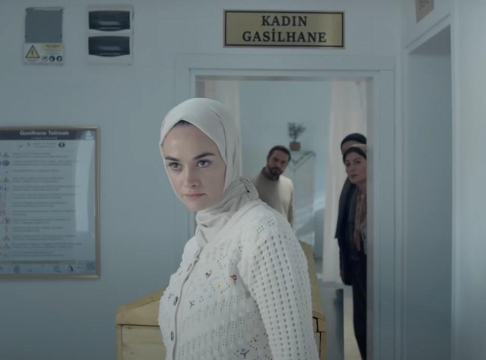Gassal'ın 2. Sezonunda Hande Soral: Rolüm Korkutucu Değil, Ama İlginç! 2 İsmail Demirci'nin Destekleyici Sözleri