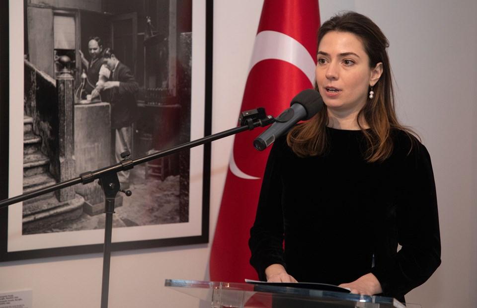 Hırvatistan'da Ara Güler Sergisi: Sanatın Sırlarını Keşfedin ve Unutulmaz Bir Deneyim Yaşayın! 2 Hırvatistan'da Ara Güler Sergisi: Sanatın Sırlarını Keşfedin ve Unutulmaz Bir Deneyim Yaşayın!