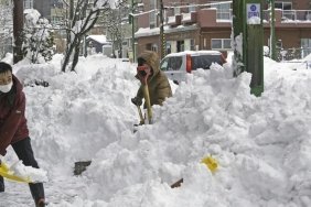 Japonya'da Bembeyaz Kâbus: 130 Santimetre Kar, Adanın Sırlarını Ortaya Çıkardı! 14 japonyada-bembeyaz-k-bus-130-santimetre-kar-adanin-sirlarini-ortaya-cikardi-ar3GPXKG.jpg