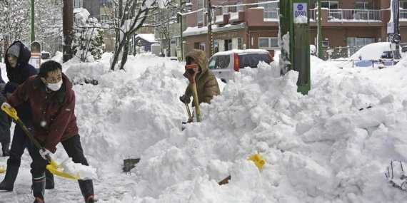 Japonya’da Bembeyaz Kâbus: 130 Santimetre Kar, Adanın Sırlarını Ortaya Çıkardı!