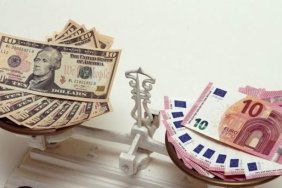 Kasım 2022'den Beri Euro/Dolar Korkunç Düşüş Yaşıyor: Ticarette Gerilim Zirveye Çıktı! 6 kasim-2022den-beri-eurodolar-korkunc-dusus-yasiyor-ticarette-gerilim-zirveye-cikti-AuDSIiKj.jpg