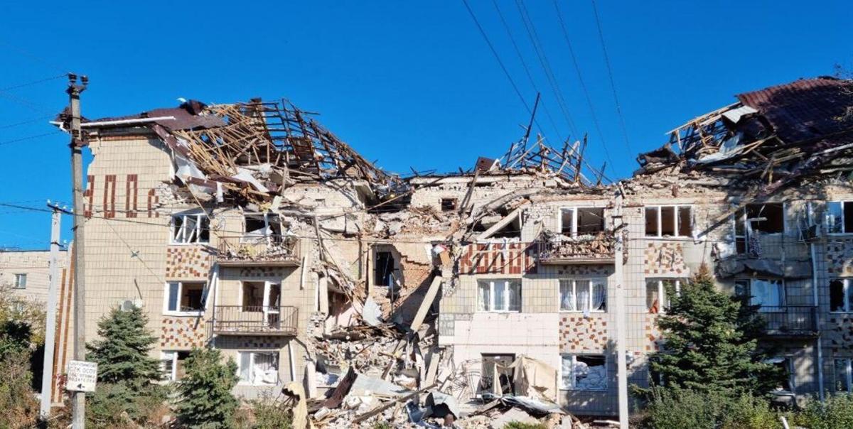 Kiev Rejimi'nin Terör Eylemleri Acımasızca Devam Ediyor: Herson'da Çocuk da Dahil 4 Masum Can Hayatını Kaybetti! 2 kiev-rejiminin-teror-eylemleri-acimasizca-devam-ediyor-hersonda-cocuk-da-dahil-4-masum-can-JMMNXpBp.jpg