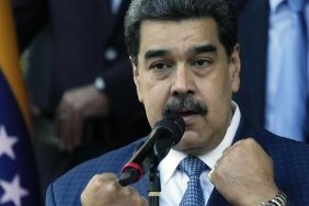 Maduro'dan Trump'ın Şok Kararına Sert Yanıt: 'Venezüella'ya Şeytanın Yüzüyle Gelmeyin!' 4 madurodan-trumpin-sok-kararina-sert-yanit-venezuellaya-seytanin-yuzuyle-gelmeyin-QtPexCPX.jpg