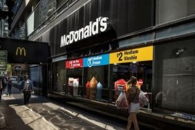 McDonald's Amerika'da Tarihinin En Büyük Satış Çöküşüyle Sarsıldı! 4 mcdonalds-amerikada-tarihinin-en-buyuk-satis-cokusuyle-sarsildi-M6qRrXbj.jpg