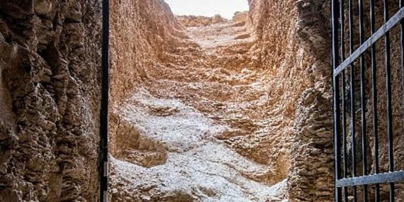 Mısır’da 18. Hanedanlığa Ait Kayıp Firavun Mezarı Keşfedildi