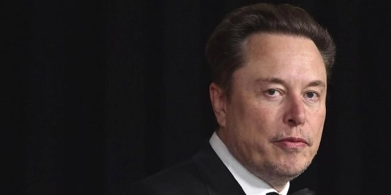 Musk’tan Şok Açıklama: Liberallerin Gizli Planı, İnsanları Sonsuz Kıyıma Göndermek!