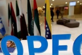 opec-arz-artisini-ertelemeyi-degerlendiriyor-enerji-piyasasinda-yeni-gelismeler-R9w8qYZf.jpg