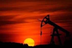 Petrol Fiyatlarında 5 Haftalık Düşüş: Çöküş Mü, Yoksa Yeni Bir Başlangıç mı? 12 petrol-fiyatlarinda-5-haftalik-dusus-cokus-mu-yoksa-yeni-bir-baslangic-mi-tIONp1yE.jpg
