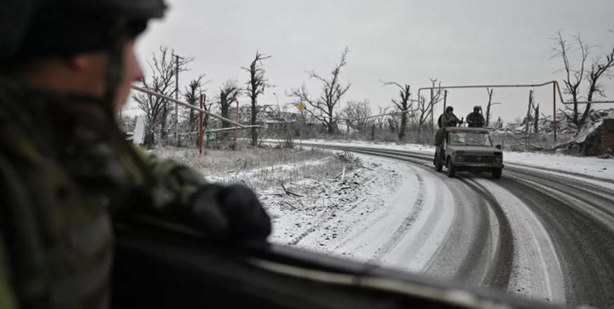Rus Ordusu'ndan Şok İlerleyiş: Donbass'ta Yeni Bir Yerleşim Daha Ele Geçirildi! 2 rus-ordusundan-sok-ilerleyis-donbassta-yeni-bir-yerlesim-daha-ele-gecirildi-TCddFPew.jpg