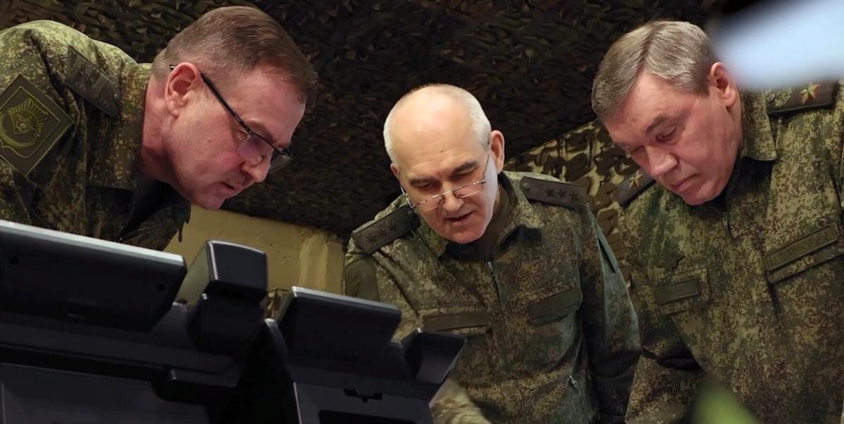 Rusya Genelkurmay Başkanlığı'ndan Şok Açıklama: Kiev Rejimi Cephe Hattında Artık Değişim Yapamaz! 2 rusya-genelkurmay-baskanligindan-sok-aciklama-kiev-rejimi-cephe-hattinda-artik-degisim-yapamaz-ClIrnrce.jpg