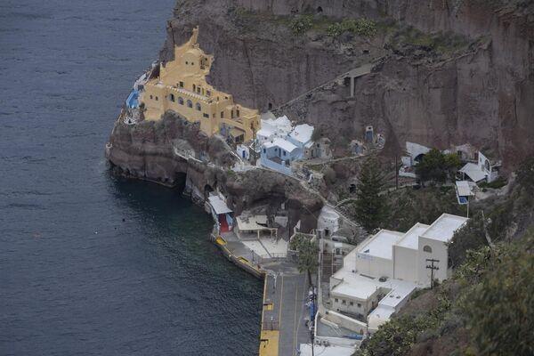 Santorini'nin Sessiz Çığlığı: Sismik Hareketlilik Adayı Hayalet Kente Dönüştürüyor! 4 Santorini'nin Sessiz Çığlığı: Sismik Hareketlilik Adayı Hayalet Kente Dönüştürüyor!