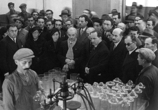 Şişecam: 90 Yıldır Işıldayan Bir Miras! 5 Şişecam: 90 Yıldır Işıldayan Bir Miras!
