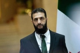 Suriye'nin Güçlü Lideri Ahmed Şara, Türkiye'ye Çıra gibi Parlamaya Geliyor! 1 suriyenin-guclu-lideri-ahmed-sara-turkiyeye-cira-gibi-parlamaya-geliyor-YMPHRipO.jpg