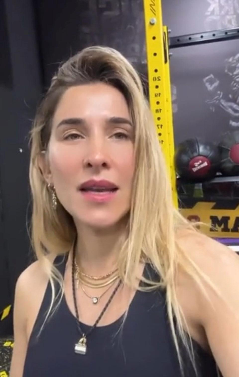 Survivor'da Sema ve Pınar Arasındaki Kavga Aileleri de Sarsıyor! 2 Survivor'da Sema ve Pınar Arasındaki Kavga Aileleri de Sarsıyor!