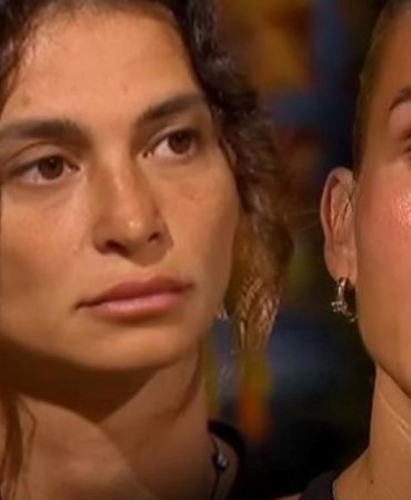 Survivor'da Sema ve Pınar Arasındaki Kavga Aileleri de Sarsıyor! 5 survivorda-sema-ve-pinar-arasindaki-kavga-aileleri-de-sarsiyor-M1MWseTw.jpg