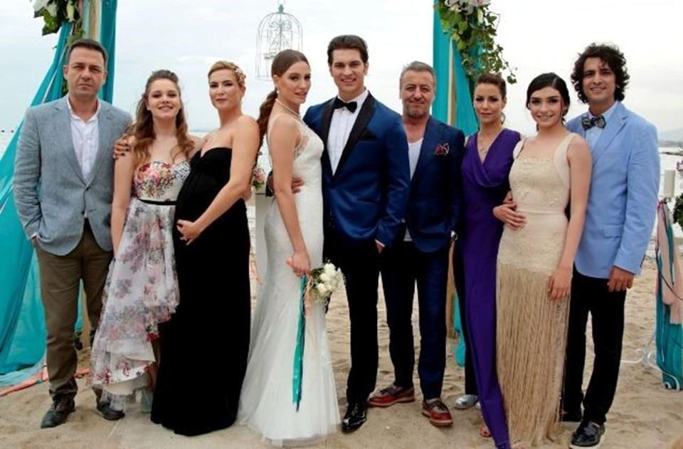 Taner Ölmez'in Medcezir Açıklamasına Barış Falay'dan Destek: Harika Bir İşbirliği! 2 Taner Ölmez'in Medcezir Açıklamasına Barış Falay'dan Destek: Harika Bir İşbirliği!
