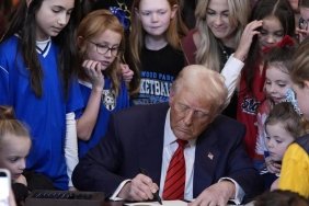 Trump'ın Çığır Açan Kararı: Sadece İki Cins mi? ABD Spor Politikasında Devrim! 5 trumpin-cigir-acan-karari-sadece-iki-cins-mi-abd-spor-politikasinda-devrim-3RinbBK9.jpg