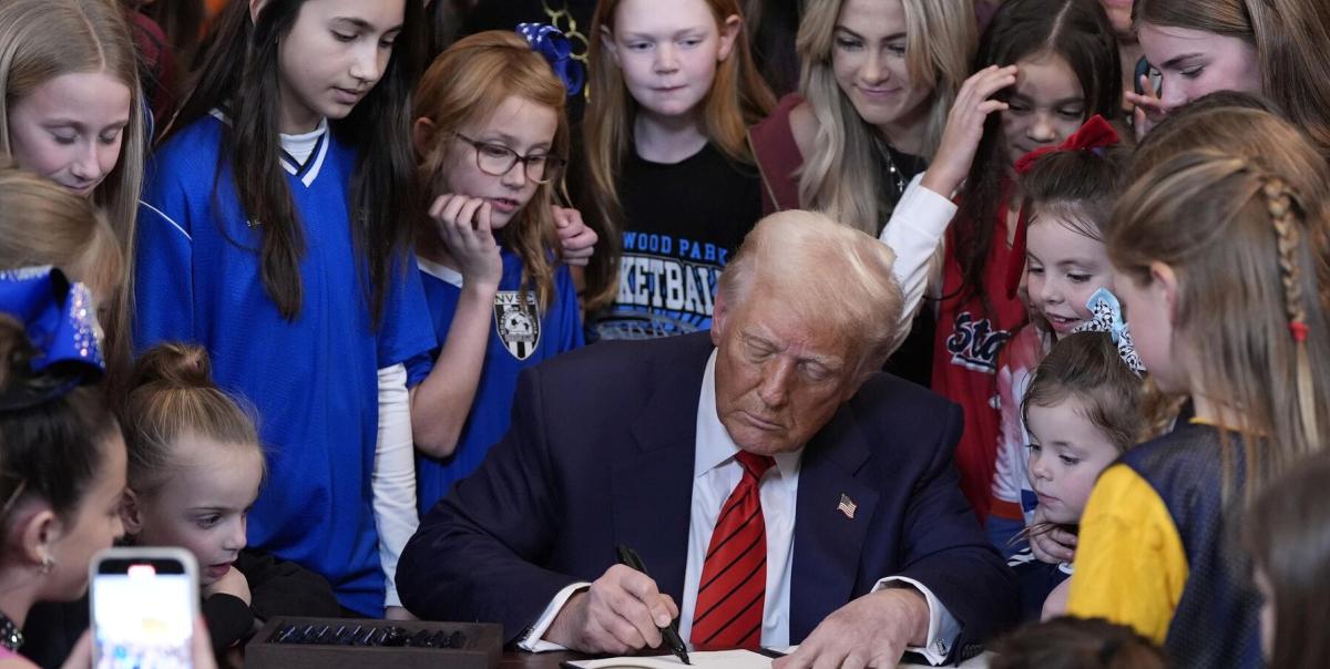 Trump'ın Çığır Açan Kararı: Sadece İki Cins mi? ABD Spor Politikasında Devrim! 2 trumpin-cigir-acan-karari-sadece-iki-cins-mi-abd-spor-politikasinda-devrim-3RinbBK9.jpg