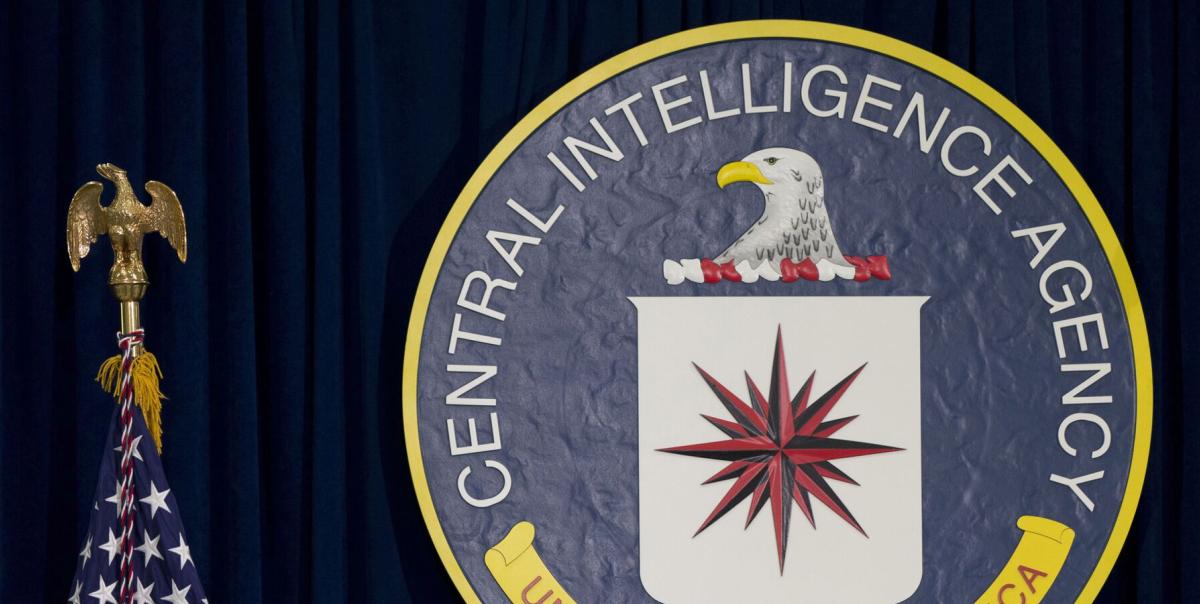 Trump'tan Şok Hamle: CIA, Çalışanlarının Gizli Listesini ABD Hükümetine Sızdırdı! 2 trumptan-sok-hamle-cia-calisanlarinin-gizli-listesini-abd-hukumetine-sizdirdi-vz33EEQz.jpg