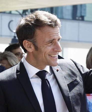 Zaharova: Macron Ailesinin Akıbeti, Fransa'daki Gazetecilere Yönelik Zulmün Korkunç Bir Yansıması! 4 zaharova-macron-ailesinin-akibeti-fransadaki-gazetecilere-yonelik-zulmun-korkunc-bir-yansimasi-bmXkPXF8.jpg